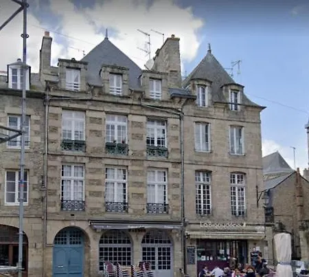Eglantine Appartement Centre Historique De Dinan Buitenkant foto