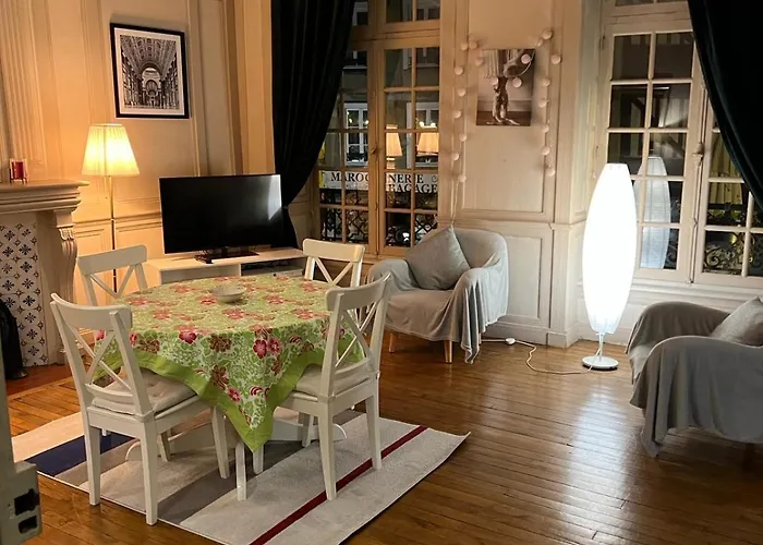 Eglantine Appartement Centre Historique De Dinan